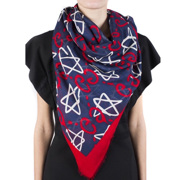 🆕 Brand NWT Gucci Ghost Stars Modal & Silk Scarf - Picture 9 of 9